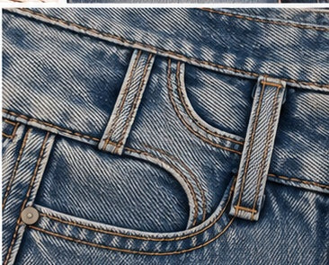 Calças de ganga wide leg azul lavada, detalhe do bolso frontal curvo