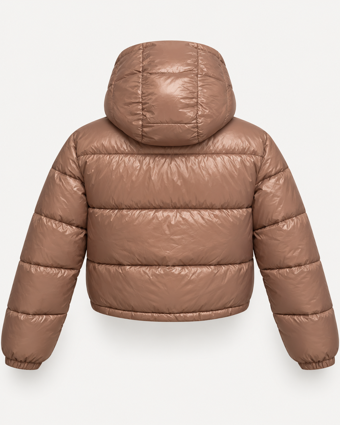 Casaco puffer curto castanho com capuz, vista da peça de costas