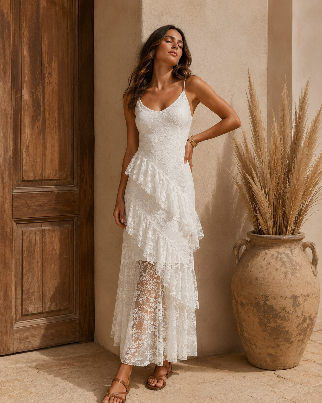 Vestido Longo de Renda com Folhos
