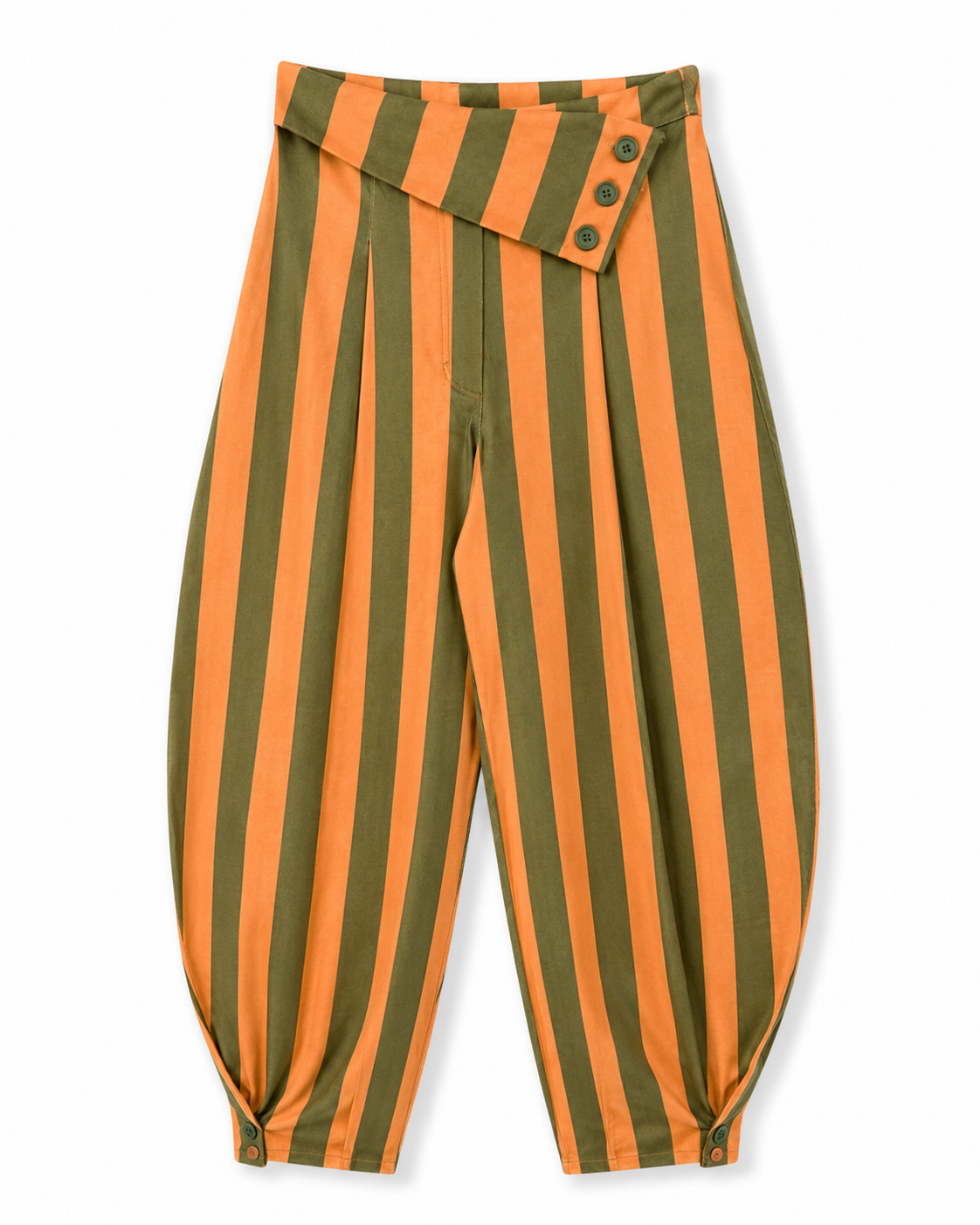 Calça balloon laranja e verde com cintura assimétrica e botões laterais